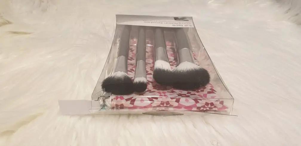 Makeup Brushes Concealer brush, Angled Blush Brush, Setting Brush And Foundation Brush As Well As A Purple And Gold Geometric Printed Case. by Clarissas Boutique London