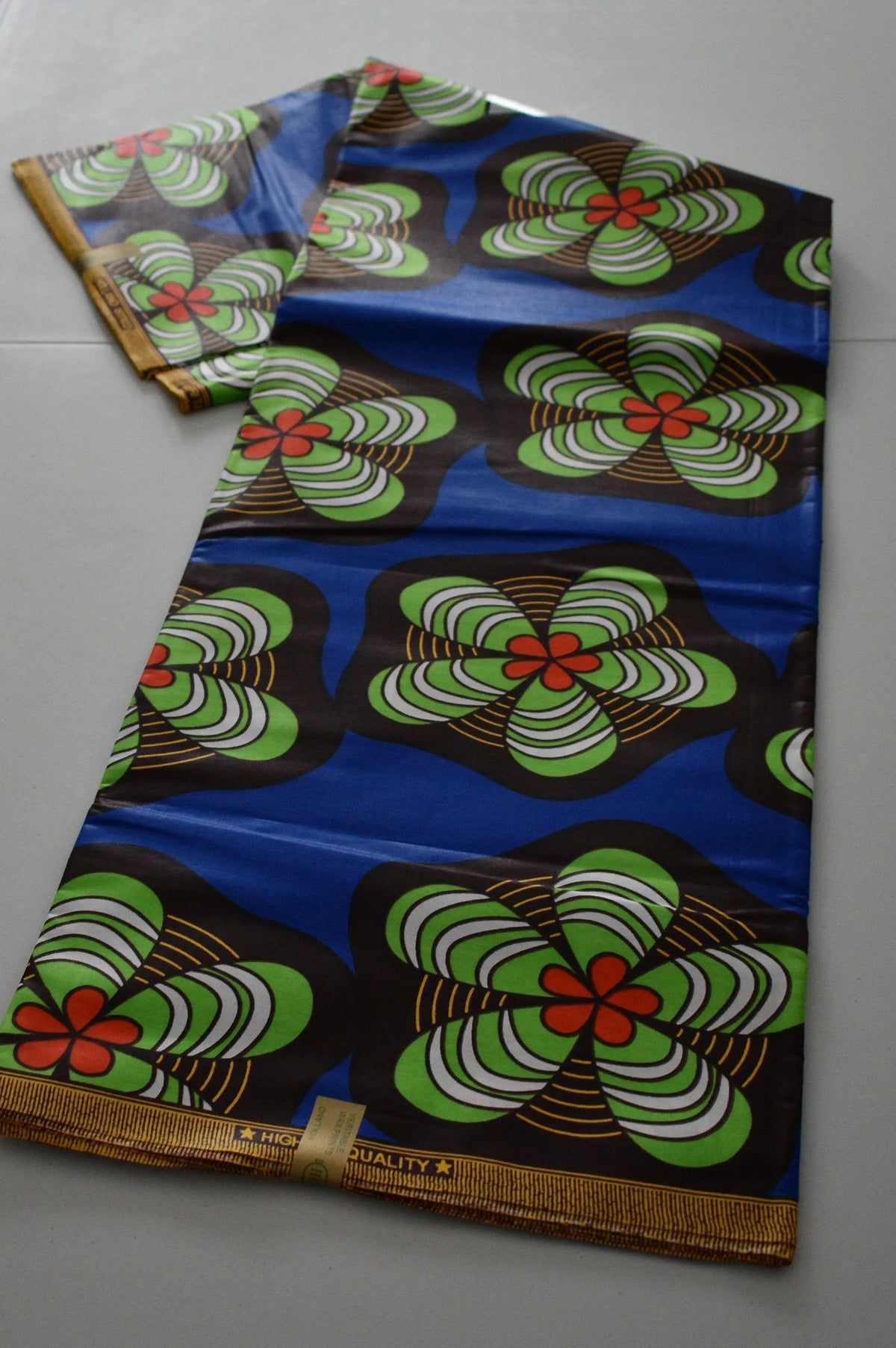 FIVE PETAL FLOWERS African Wax Print Sold by the yard Cotton Ankara Fabric Sewing Clothes by Clarissas Boutique London