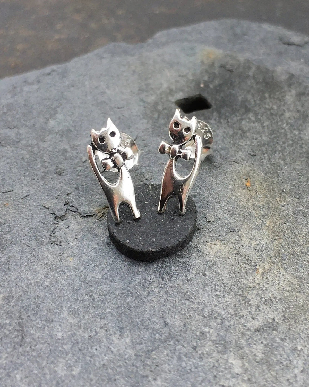 Sterling Silver Cat with bow tie stud Earrings by productions