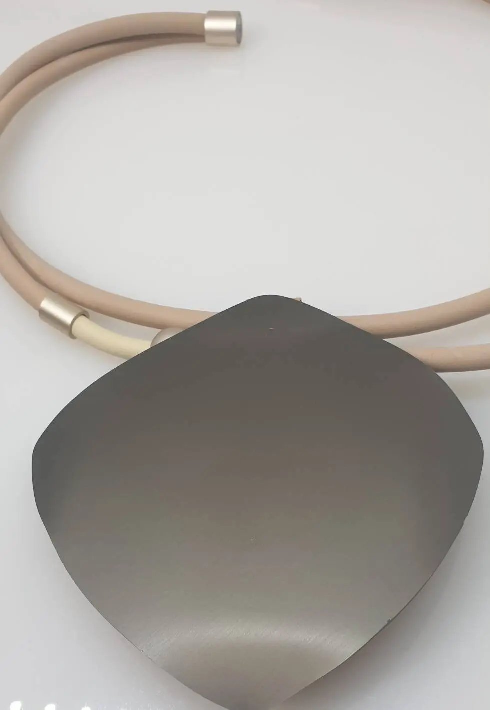 Rubber And Brass Tube Necklace With Alloy Magnet Closing by productions