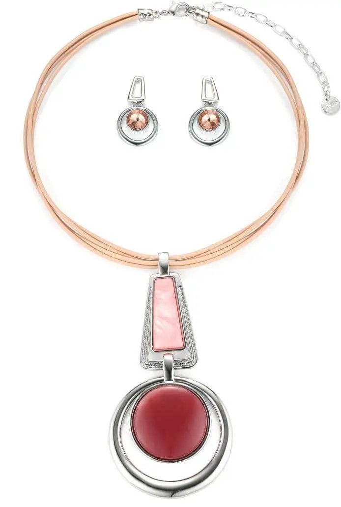 Pink Geometric Pendant Statement Necklace (SKU: JYK19019PNK) by Clarissas Boutique